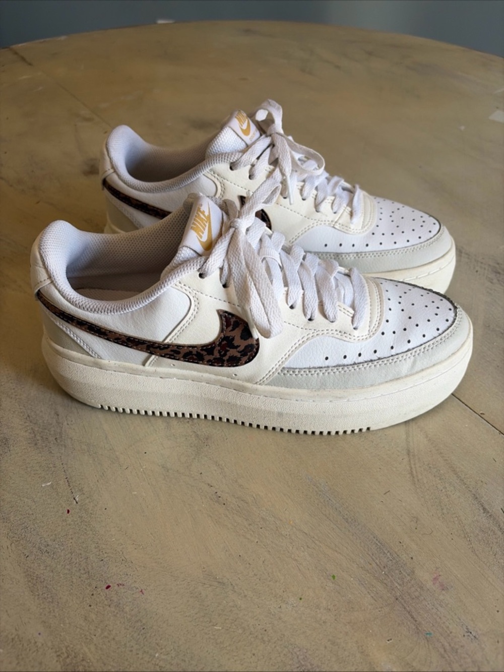 Women’s NIKE COURT VISION ALTA Leopard Swoosh Platform Sneakers White Size 10US